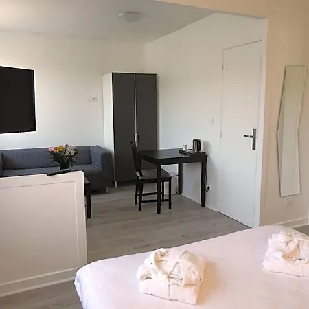 Hotel Chante Grelet 3*