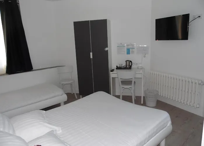 Chante Grelet Hotell 3*