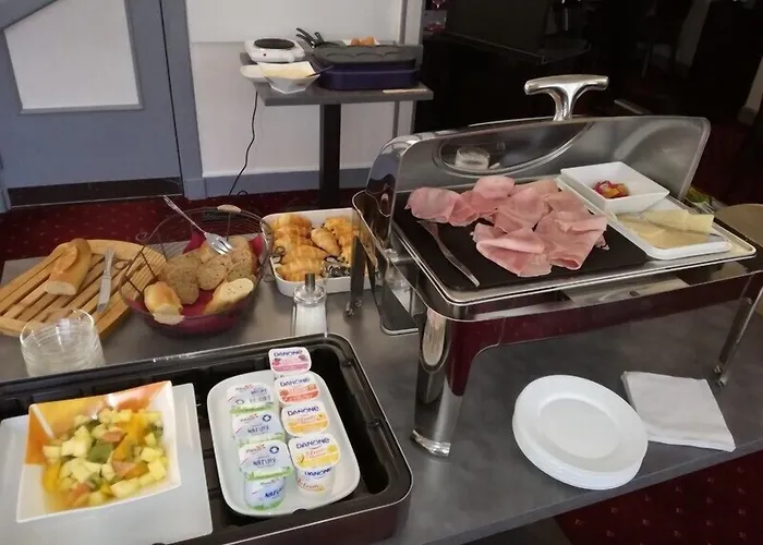 Chante Grelet Hotell