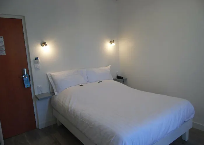 Chante Grelet Hotell 3*