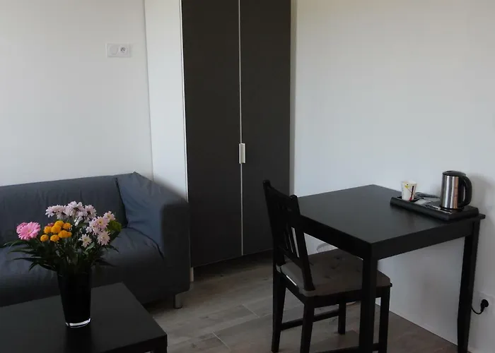 Chante Grelet Hotell 3*