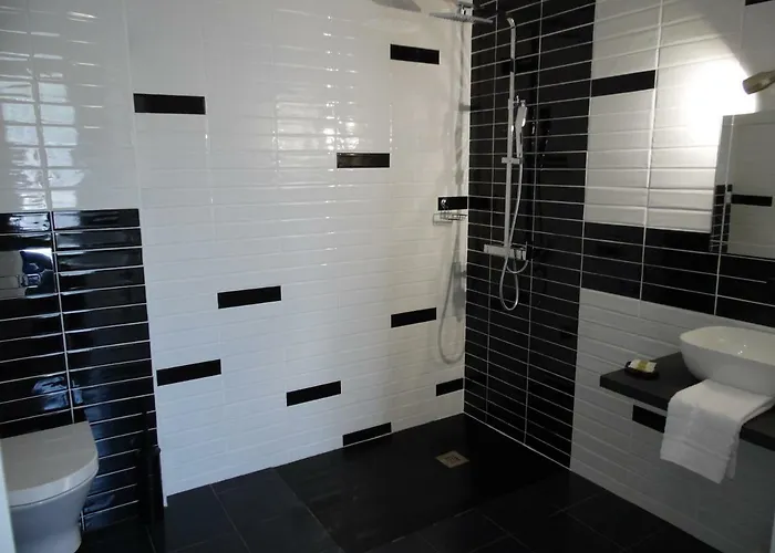 Chante Grelet Hotel 3*