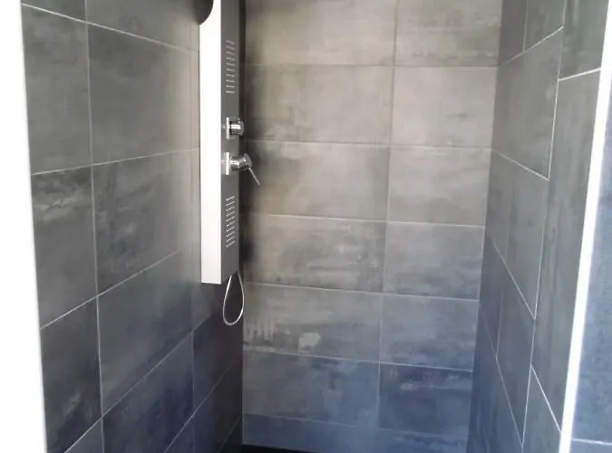 Chante Grelet Hotell Châtel-Guyon