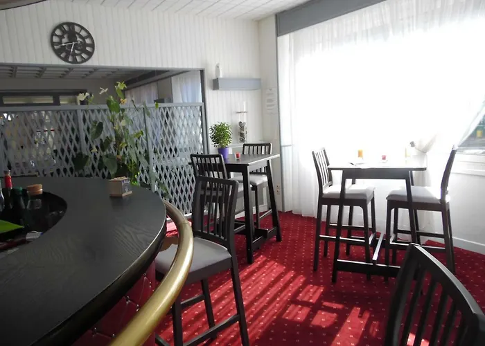 Chante Grelet Hotell 3*